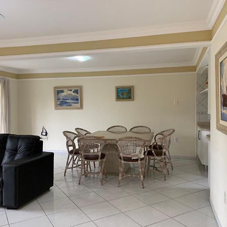 Apartamento Inteiro 3 Quartos No Condominio Solar Das Bromelias Бомбиняс Екстериор снимка