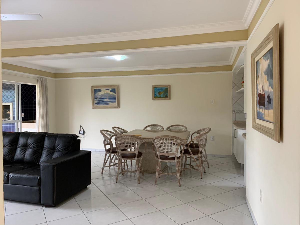 Apartamento Inteiro 3 Quartos No Condominio Solar Das Bromelias Бомбиняс Екстериор снимка