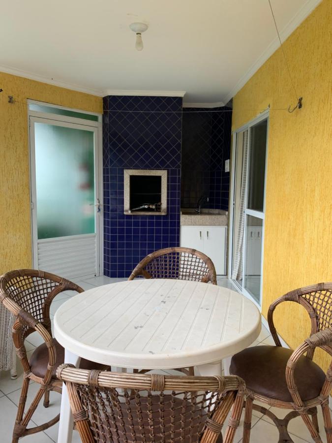 Apartamento Inteiro 3 Quartos No Condominio Solar Das Bromelias Бомбиняс Екстериор снимка