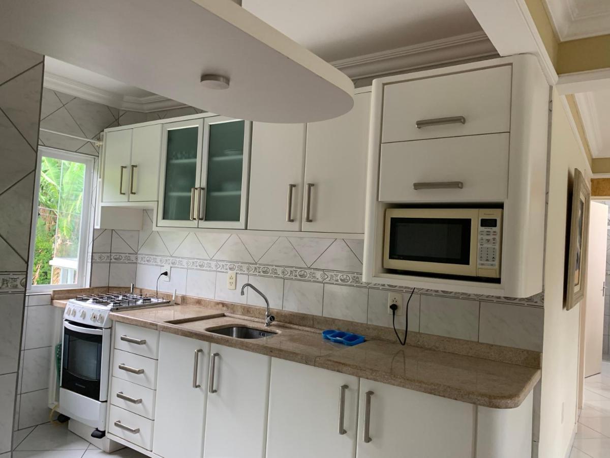 Apartamento Inteiro 3 Quartos No Condominio Solar Das Bromelias Бомбиняс Екстериор снимка