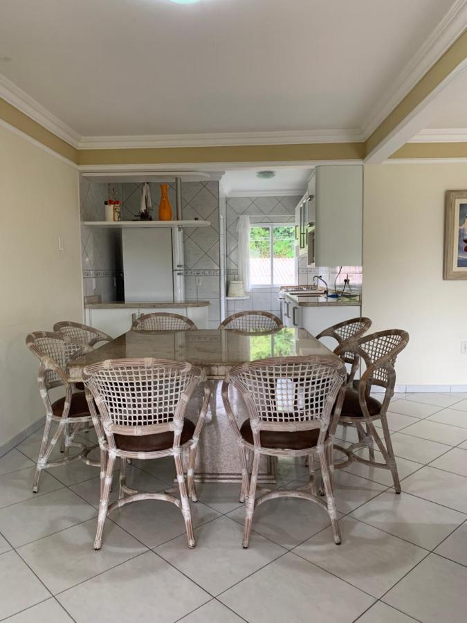 Apartamento Inteiro 3 Quartos No Condominio Solar Das Bromelias Бомбиняс Екстериор снимка