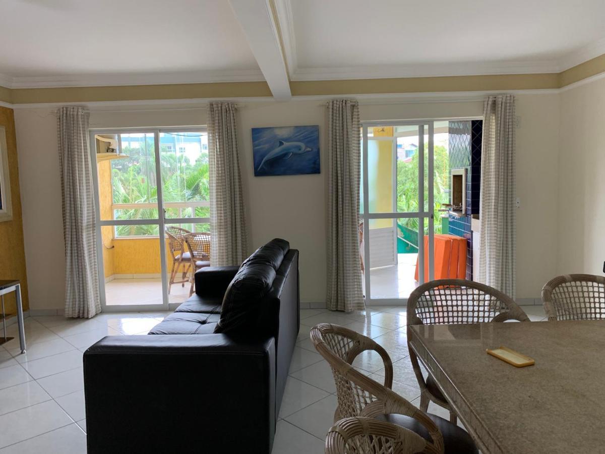 Apartamento Inteiro 3 Quartos No Condominio Solar Das Bromelias Бомбиняс Екстериор снимка